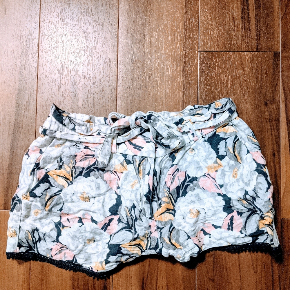 LOFT Floral Drawstring Shorts